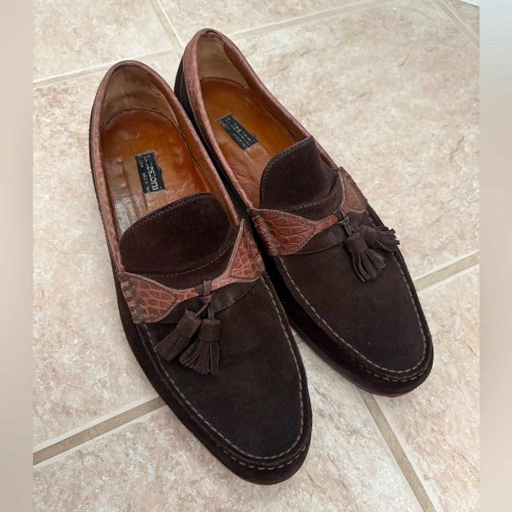 A. TESTONI  BOLOGNA TASSEL SUEDE loafers Size 8.5  MADE IN ITALY